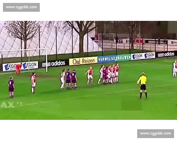 激情对决绿茵场精彩进球与绝妙配合全程高能足球集锦回顾 - 副本