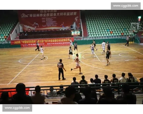 激烈对决瞬间回放精彩篮球比赛高光集锦展现球场魅力 - 副本